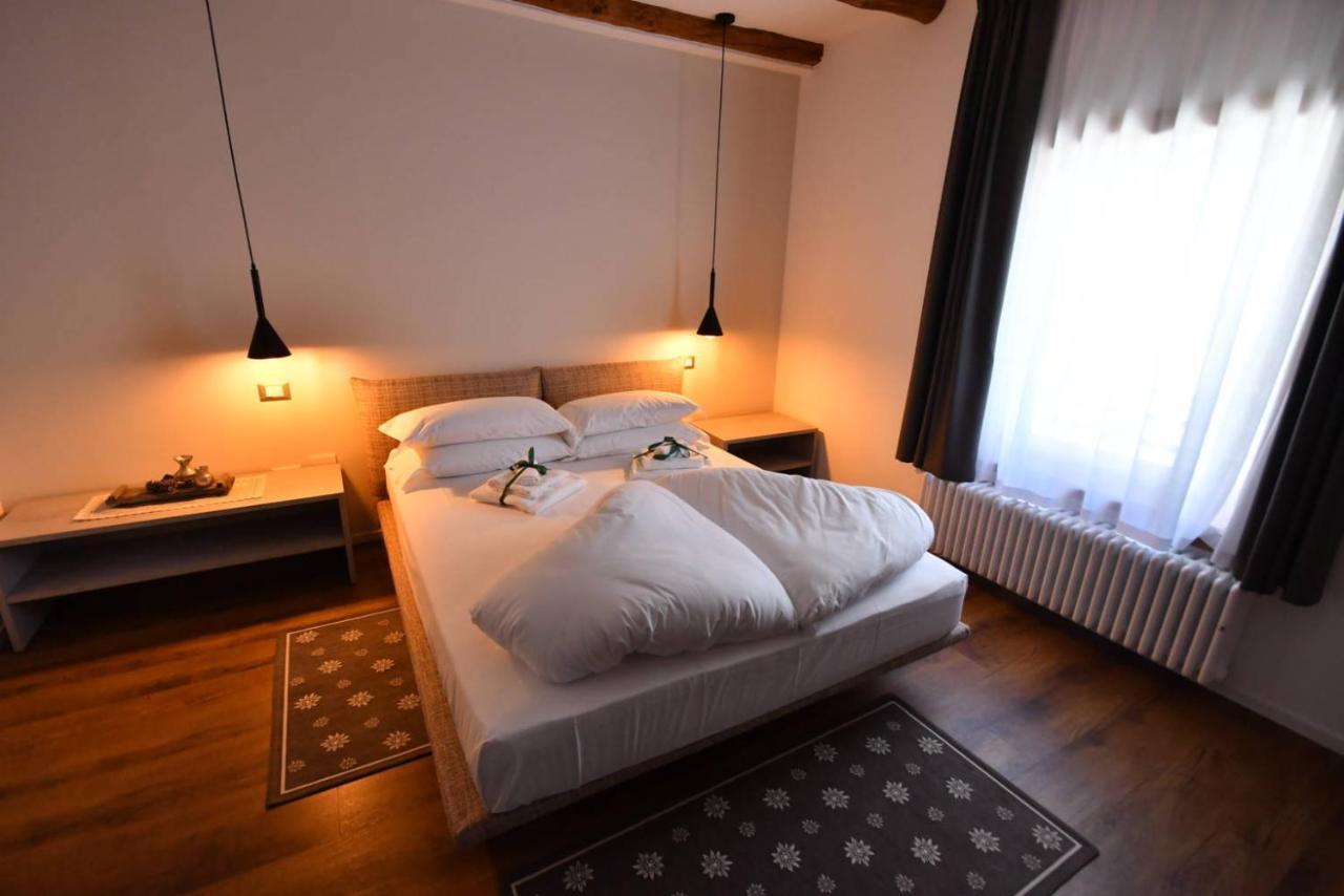 Maison Boutique Fior D'Alpe 사파다 외부 사진